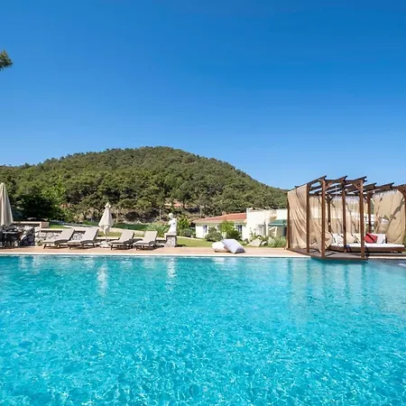 Fascinating Home With Shared Pool Surrounded By Nature In Marmaris Hisaronu