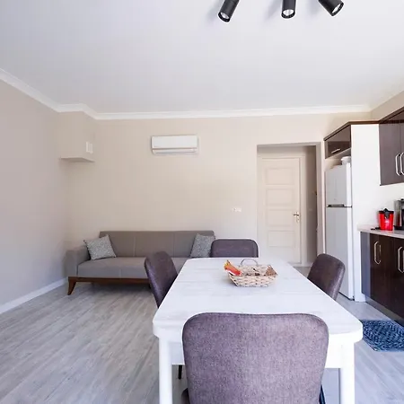 Feriehus Fascinating Home With Shared Pool Surrounded By Nature In Marmaris